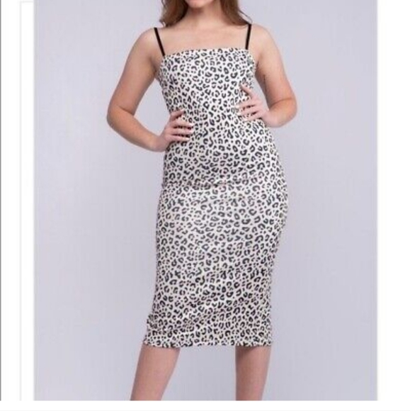 Cheetah print dress - Picture 2 of 5